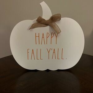 Rae Dunn pumpkin sign